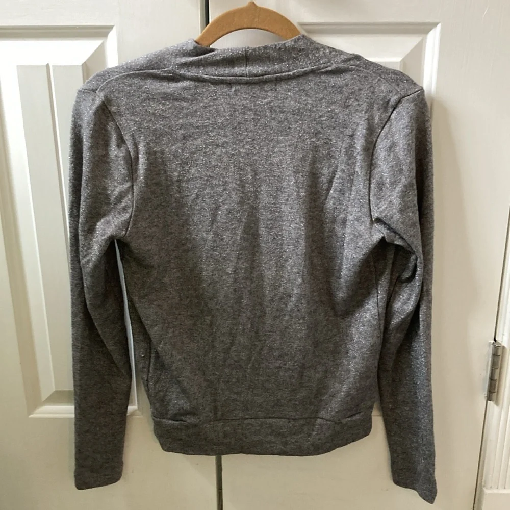 Banana Republic sparkly grey long sleeve top - Picture 4 of 5